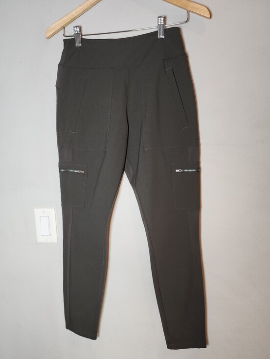 Athleta Pants - Athleta Headlands Hybrid Cargo Tight Pants Pull On Green Size 8 Hiking Trekking